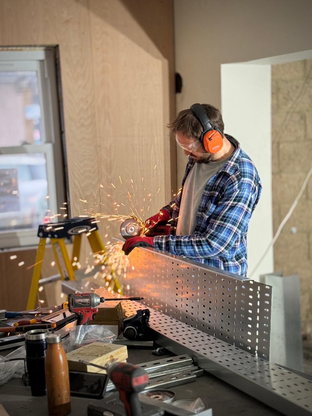 GregDan electrician carrying out light industrial metalwork in Tottenham
